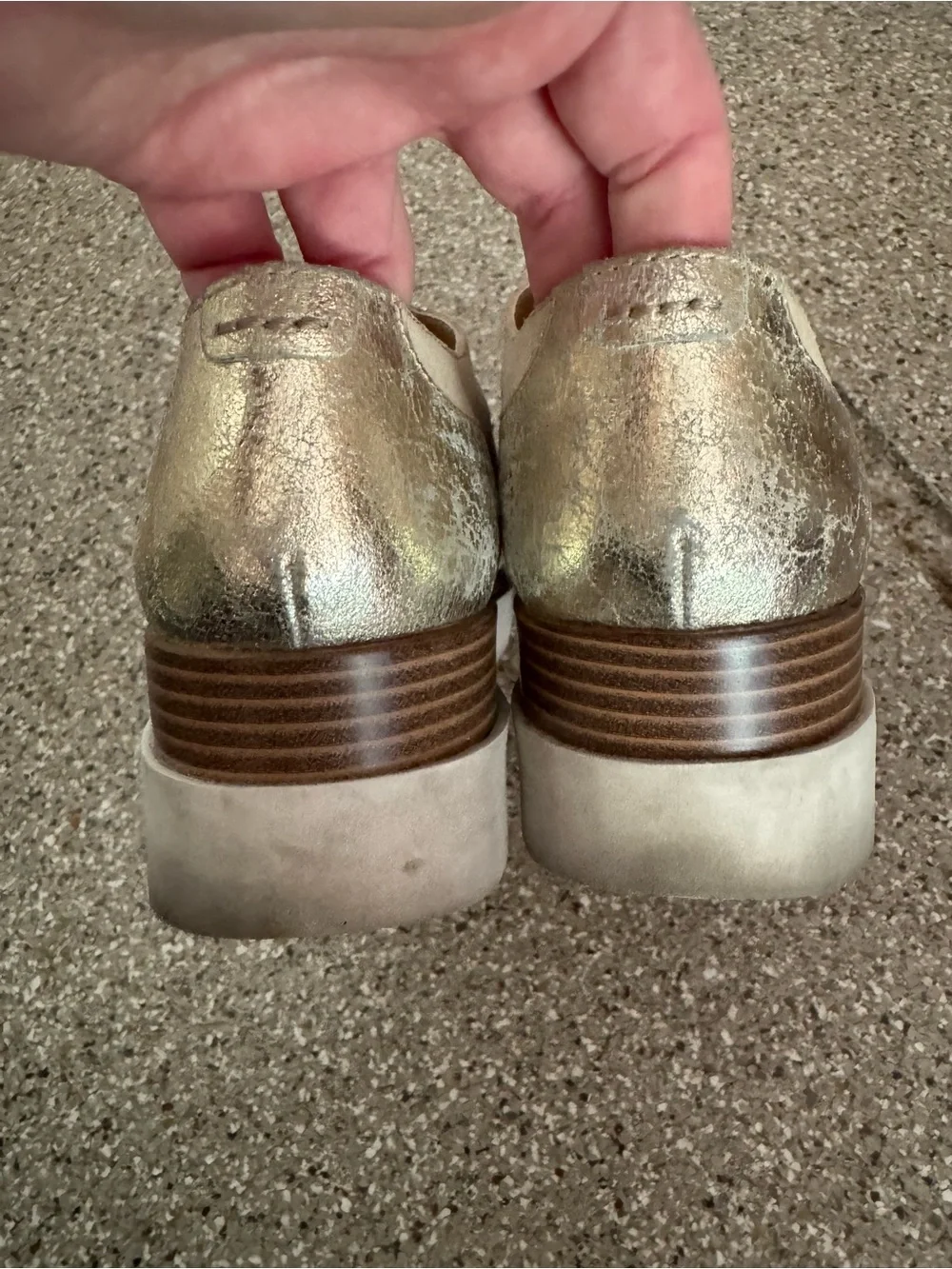Geox Respira Women’s Metallic Beige Wingtip Oxfords 38